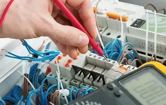 Professional electrician in South Croydon